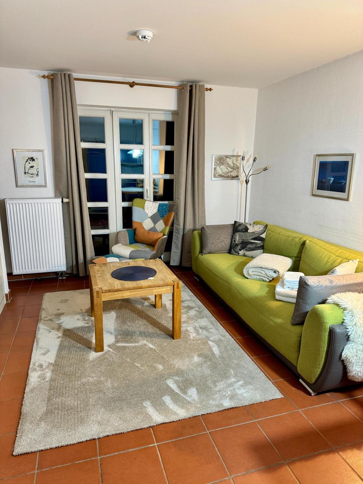 Moewenblick Bakenberg-41 Ferienwohnung Mit Terrasse, Doppelbett, Schlafsofa, Vollstaendige Komfortkueche Dranske Exterior foto